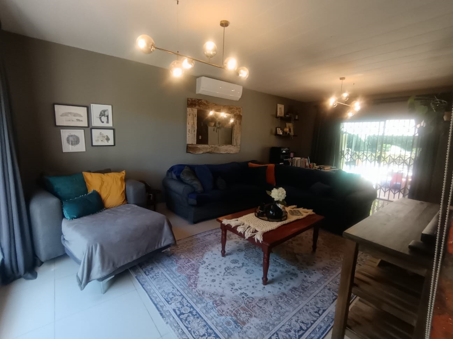 4 Bedroom Property for Sale in Hillcrest Northern Cape